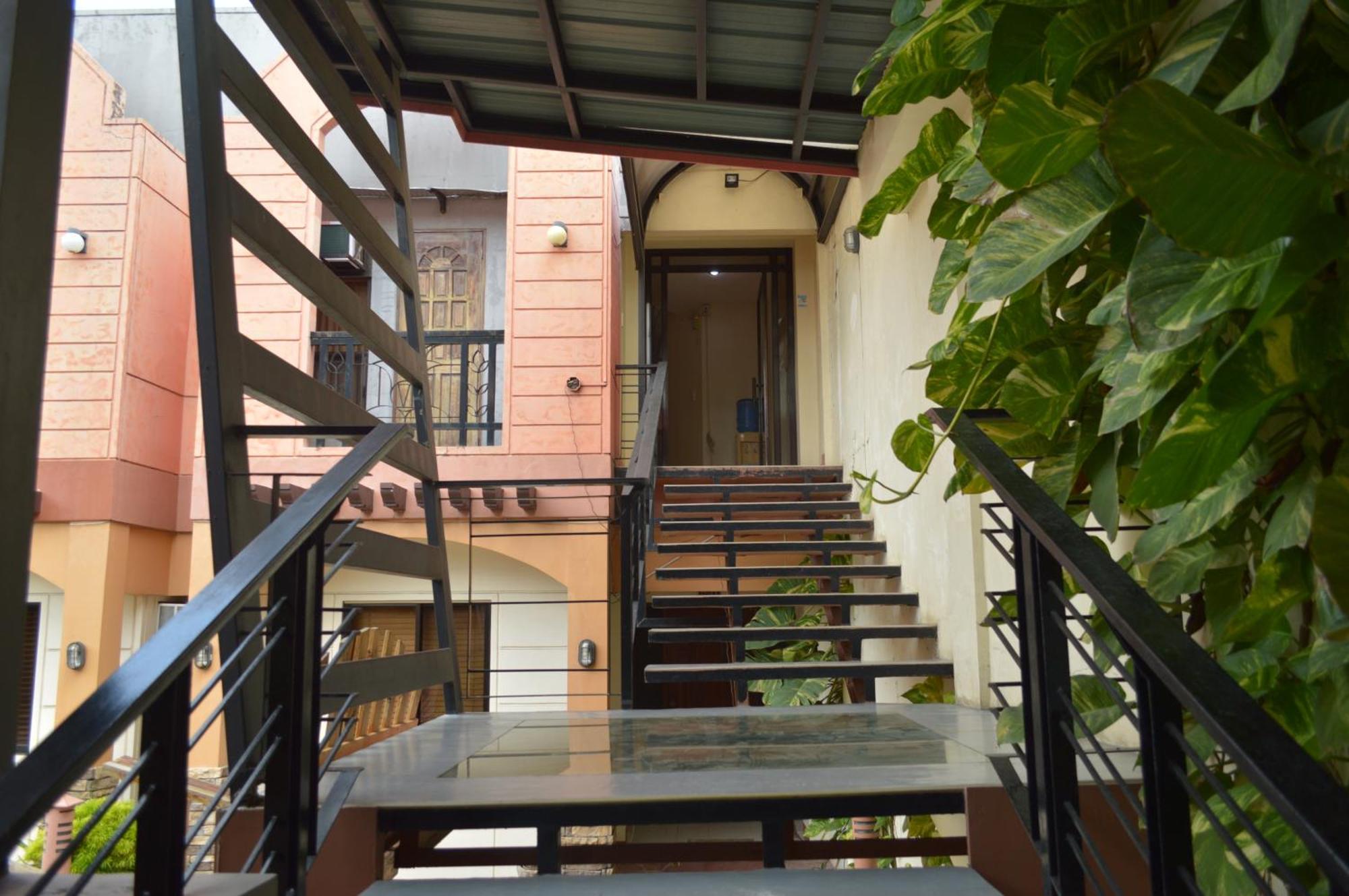 Manora Apartment Талисей Экстерьер фото